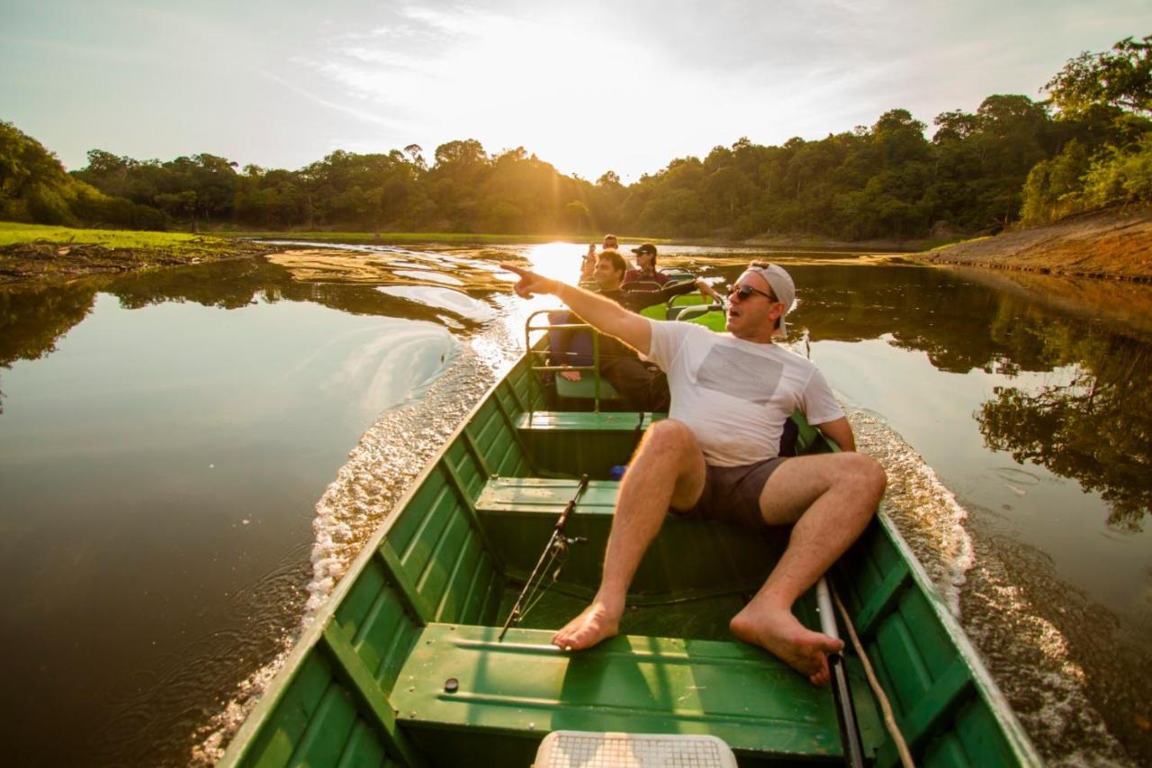 Amazon Turtle Lodge Careiro Eksteriør billede