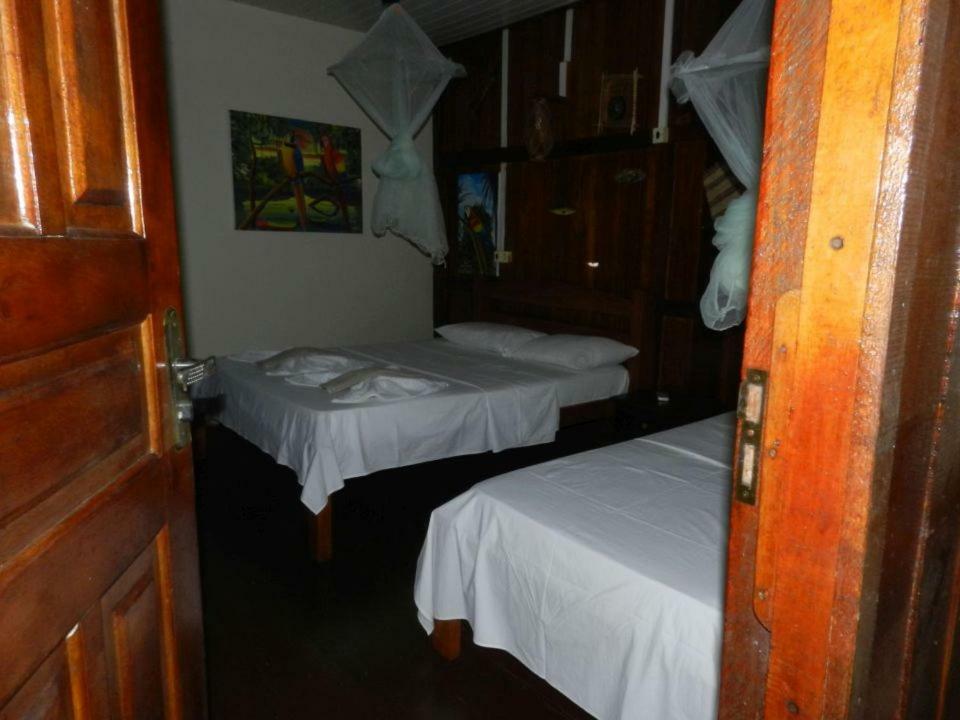 Amazon Turtle Lodge Careiro Eksteriør billede